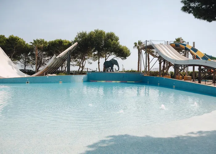 Bluesea Marina Parc 4*