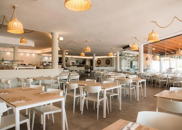 Bluesea Marina Parc Na Macaret