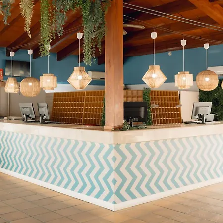 Bluesea Marina Parc Na Macaret