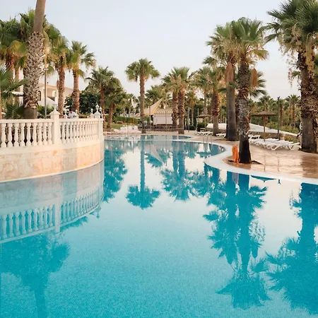 Bluesea Marina Parc 4*